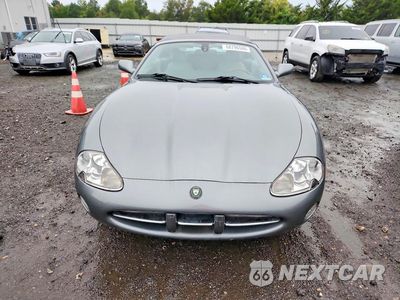 Piąte zdjęcie samochodu w środku: 2003 JAGUAR XK8 VIN:SAJDA42C532A36423 - miniatura