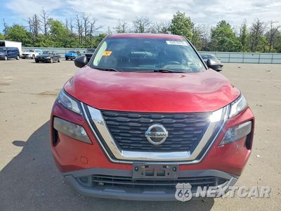 Piąte zdjęcie samochodu w środku: 2021 NISSAN ROGUE S VIN:5N1AT3AB0MC847985 - miniatura