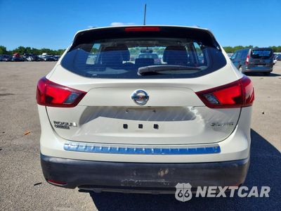 Zdjęcie 6 z 13 samochodu: 2017 NISSAN ROGUE SPORT SL VIN:JN1BJ1CR4HW118912 - miniatura