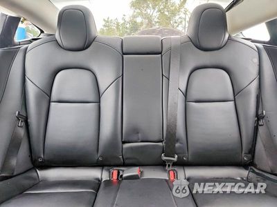 Zdjęcie 10 z 13 samochodu: 2023 TESLA MODEL 3 VIN:5YJ3E1EAXPF510650 - miniatura