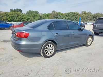 Trzecie zdjęcie samochodu z tyłu: 2013 VOLKSWAGEN JETTA SE VIN:3VWDP7AJ2DM402888 - miniatura