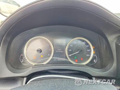 Zdjęcie 9 z 12 samochodu: 2016 LEXUS IS 200T VIN:JTHBA1D29G5031315 - miniatura