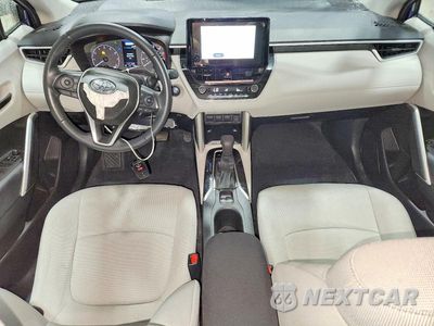 Zdjęcie 8 z 13 samochodu: 2025 TOYOTA COROLLA CROSS LE VIN:7MUBAABG9SV137434 - miniatura