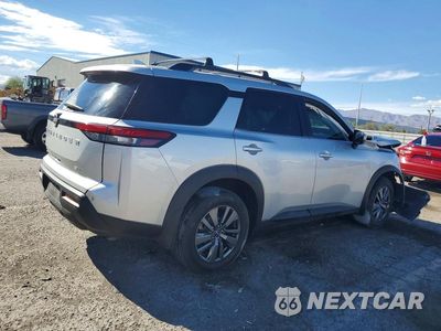 Trzecie zdjęcie samochodu z tyłu: 2024 NISSAN PATHFINDER SV VIN:5N1DR3BAXRC285859 - miniatura