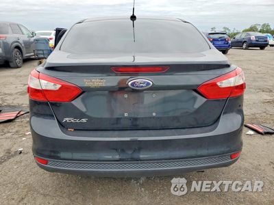 Zdjęcie 6 z 13 samochodu: 2014 FORD FOCUS S VIN:1FADP3E24EL395045 - miniatura