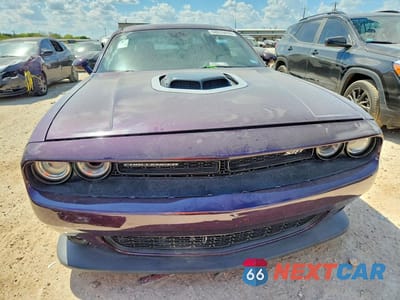 Piąte zdjęcie samochodu w środku: 2021 DODGE CHALLENGER R/T SCAT PACK VIN:2C3CDZFJ6MH599823 - miniatura