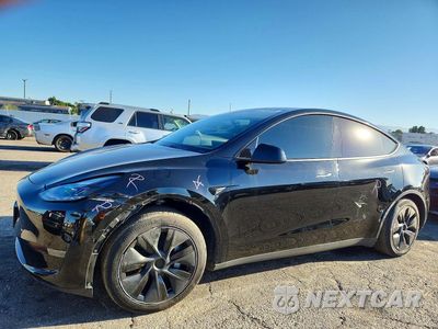 2025 TESLA MODEL Y 7SAYGDED2SF277645 - główne zdjęcie licytacji z USA - miniatura