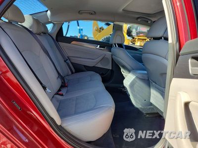 Zdjęcie 10 z 12 samochodu: 2016 HYUNDAI SONATA SPORT VIN:5NPE34AF2GH373786 - miniatura