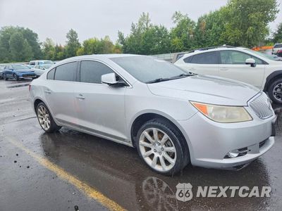 Czwarte zdjęcie samochodu z boku: 2010 BUICK LACROSSE CXS VIN:1G4GE5EV0AF121803 - miniatura