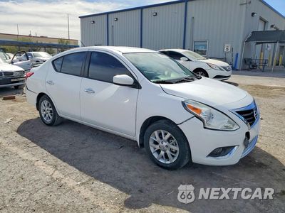 Czwarte zdjęcie samochodu z boku: 2017 NISSAN VERSA 1.6 S VIN:3N1CN7AP2HL867839 - miniatura
