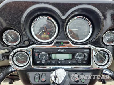 Zdjęcie 7 z 9 samochodu: 2009 HARLEY-DAVIDSON FLHTCUTG VIN:1HD1MAM119Y850654 - miniatura