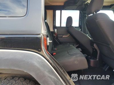 Zdjęcie 10 z 12 samochodu: 2015 JEEP WRANGLER UNLIMITED SPORT VIN:1C4BJWDG3FL743694 - miniatura