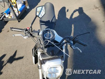 Piąte zdjęcie samochodu w środku: 2023 HONDA GROM 125 VIN:MLHJC9210P5109719 - miniatura