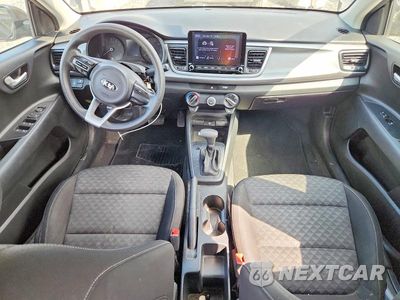 Zdjęcie 8 z 12 samochodu: 2021 KIA RIO LX VIN:3KPA24ADXME408235 - miniatura