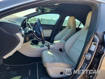 Zdjęcie 7 z 12 samochodu: 2015 MERCEDES-BENZ CLA 250 VIN:WDDSJ4EB3FN258246 - miniatura
