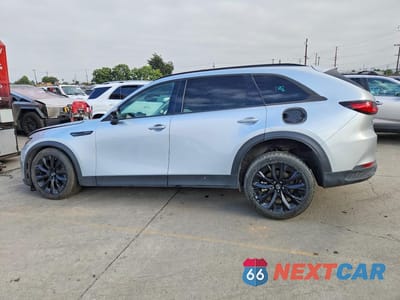 Drugie zdjęcie samochodu z przodu: 2025 MAZDA CX-90 PREMIUM SPORT VIN:JM3KKCHD4S1217597 - miniatura