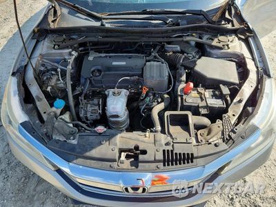 Zdjęcie 11 z 12 samochodu: 2017 HONDA ACCORD SPORT VIN:1HGCR2F50HA265879 - miniatura