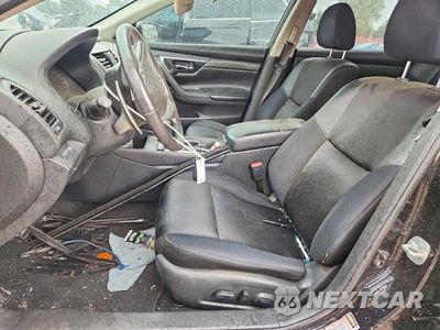 Zdjęcie 7 z 13 samochodu: 2017 NISSAN ALTIMA 2.5 SR VIN:1N4AL3AP1HC279631 - miniatura