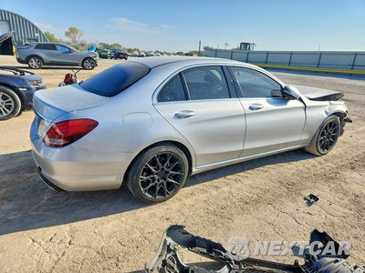 Trzecie zdjęcie samochodu z tyłu: 2016 MERCEDES-BENZ C 300 VIN:55SWF4JB6GU123666 - miniatura
