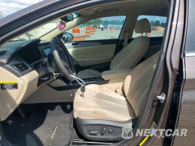 Zdjęcie 7 z 13 samochodu: 2016 HYUNDAI SONATA ECO VIN:5NPE24AA5GH433311 - miniatura
