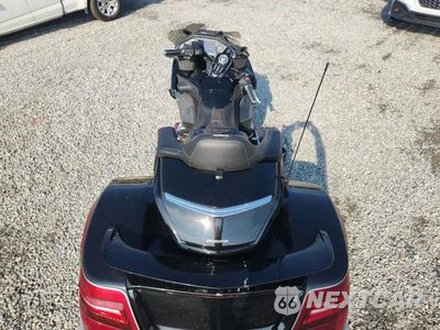 Zdjęcie 6 z 8 samochodu: 2019 HONDA GL1800 VIN:JH2SC7904KK100192 - miniatura