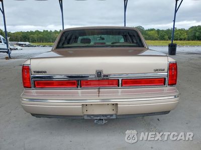Zdjęcie 6 z 12 samochodu: 1997 LINCOLN TOWN CAR SIGNATURE VIN:1LNLM82WXVY749877 - miniatura
