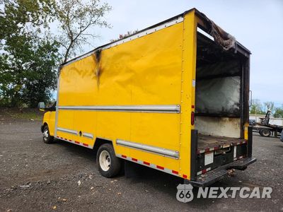 Drugie zdjęcie samochodu z przodu: 2017 GMC SAVANA BOX TRUCK VIN:1GD37TCG4H1905409 - miniatura