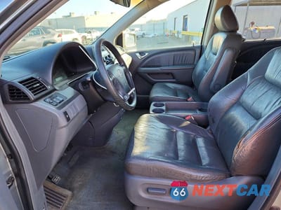 Zdjęcie 7 z 13 samochodu: 2005 HONDA ODYSSEY EXL VIN:5FNRL386X5B119241 - miniatura
