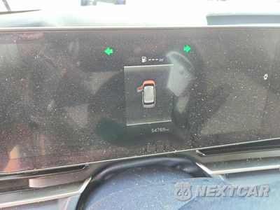 Zdjęcie 9 z 13 samochodu: 2025 KIA CARNIVAL EX VIN:KNDNC5KA9S6039167 - miniatura