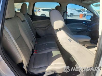 Zdjęcie 10 z 12 samochodu: 2017 FORD ESCAPE SE VIN:1FMCU9GD0HUA39296 - miniatura