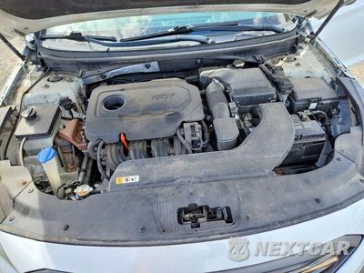 Zdjęcie 11 z 12 samochodu: 2015 HYUNDAI SONATA SPORT VIN:5NPE34AF0FH097414 - miniatura