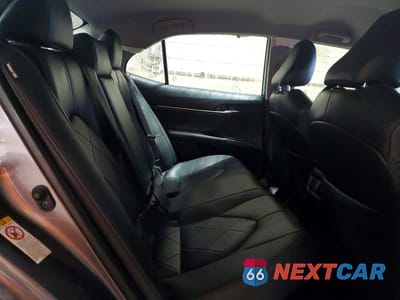 Zdjęcie 10 z 12 samochodu: 2019 TOYOTA CAMRY HYBRID XLE VIN:4T1B21HK1KU513862 - miniatura
