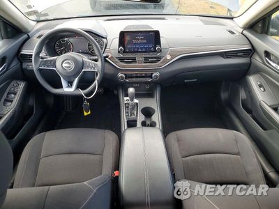 Zdjęcie 8 z 12 samochodu: 2025 NISSAN ALTIMA SV VIN:1N4BL4DV0SN381650 - miniatura