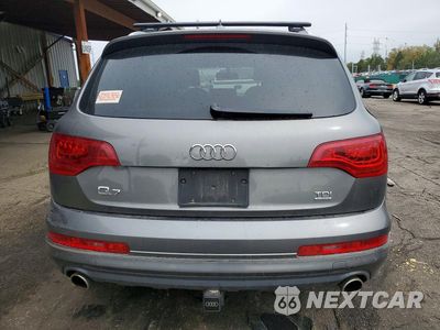 Zdjęcie 6 z 13 samochodu: 2015 AUDI Q7 TDI PREMIUM PLUS VIN:WA1LMAFE2FD029294 - miniatura