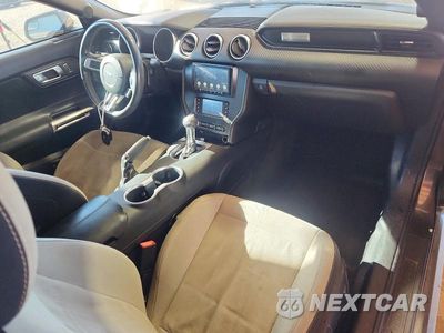Zdjęcie 8 z 12 samochodu: 2018 FORD MUSTANG VIN:1FA6P8TH3J5101971 - miniatura