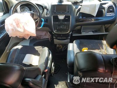 Zdjęcie 8 z 13 samochodu: 2015 CHRYSLER TOWN & COUNTRY LIMITED VIN:2C4RC1JG1FR742745 - miniatura