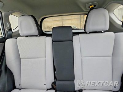 Zdjęcie 10 z 13 samochodu: 2017 TOYOTA RAV4 XLE VIN:2T3RFREV8HW556708 - miniatura