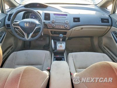 Zdjęcie 8 z 12 samochodu: 2010 HONDA CIVIC LX VIN:2HGFA1F53AH539839 - miniatura