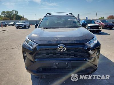 Piąte zdjęcie samochodu w środku: 2021 TOYOTA RAV4 XLE PREMIUM VIN:2T3C1RFVXMC163355 - miniatura