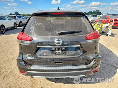 Zdjęcie 6 z 13 samochodu: 2018 NISSAN ROGUE SV VIN:JN8AT2MT0JW492334 - miniatura