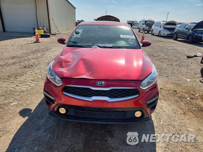 Piąte zdjęcie samochodu w środku: 2020 KIA FORTE LXS VIN:3KPF24AD9LE207172 - miniatura