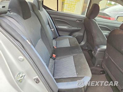 Zdjęcie 10 z 12 samochodu: 2025 NISSAN VERSA SV VIN:3N1CN8EV2SL863179 - miniatura