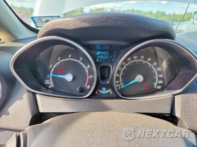 Zdjęcie 9 z 12 samochodu: 2015 FORD FIESTA SE VIN:3FADP4BJ2FM138144 - miniatura