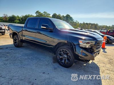 Czwarte zdjęcie samochodu z boku: 2020 RAM 1500 LIMITED VIN:1C6SRFHT3LN370101 - miniatura
