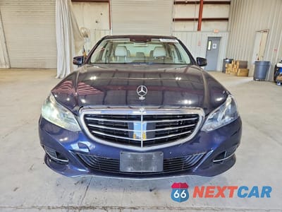 Piąte zdjęcie samochodu w środku: 2014 MERCEDES-BENZ E 350 4MATIC VIN:WDDHF8JB0EA833806 - miniatura