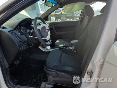 Zdjęcie 7 z 13 samochodu: 2010 FORD FOCUS SE VIN:1FAHP3FN8AW230988 - miniatura
