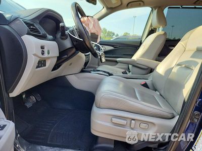 Zdjęcie 7 z 13 samochodu: 2016 HONDA PILOT TOURING VIN:5FNYF6H9XGB014006 - miniatura