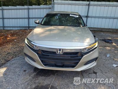 Piąte zdjęcie samochodu w środku: 2018 HONDA ACCORD LX VIN:1HGCV1F18JA006646 - miniatura