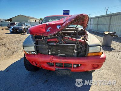 Piąte zdjęcie samochodu w środku: 2003 DODGE DAKOTA SXT VIN:1D7FL16X93S333453 - miniatura