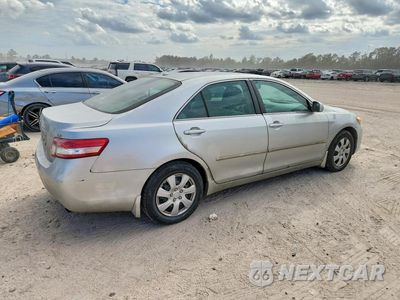 Trzecie zdjęcie samochodu z tyłu: 2011 TOYOTA CAMRY LE VIN:4T4BF3EK1BR123936 - miniatura